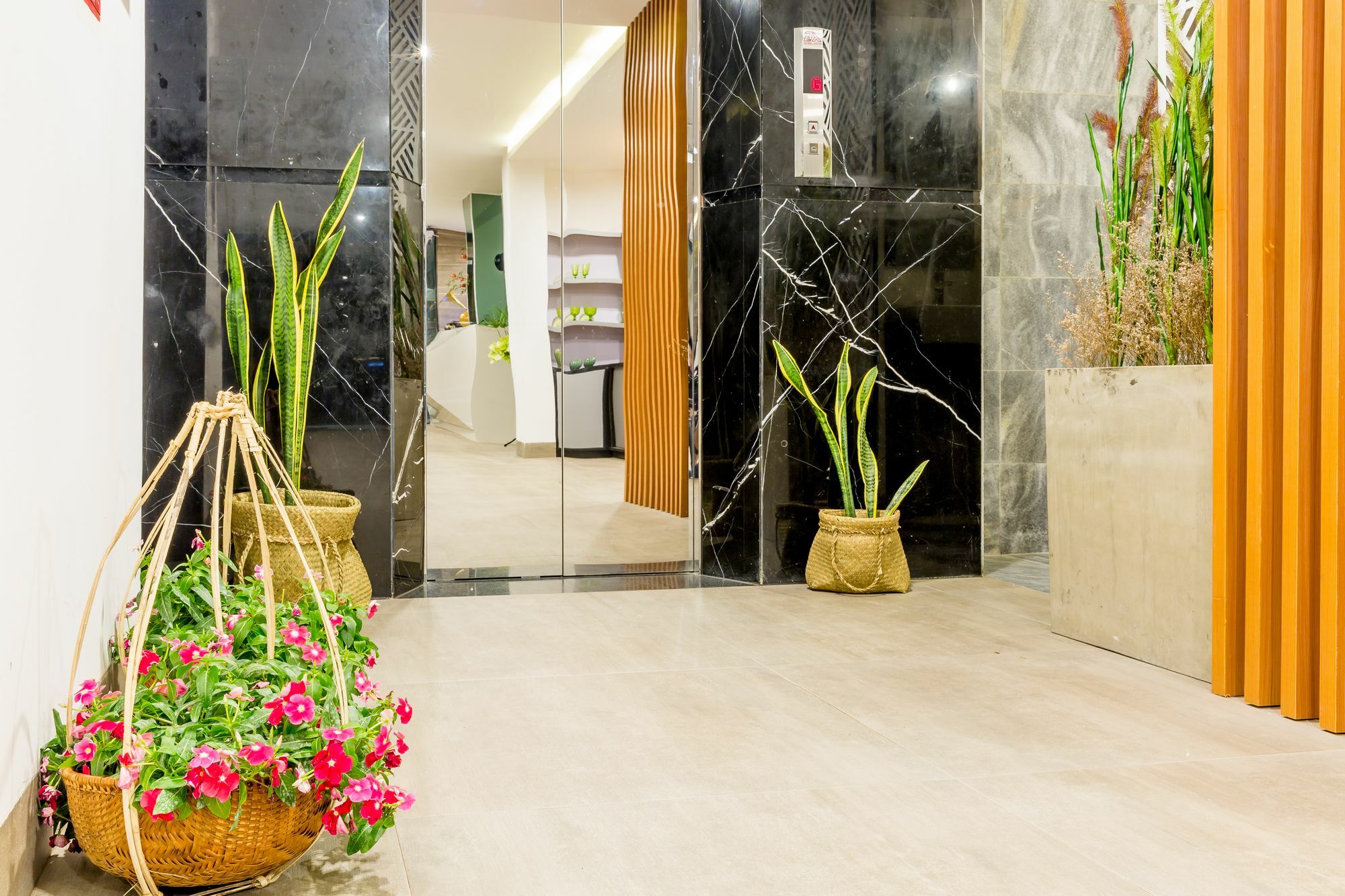 Platinum Danang Hotel מראה חיצוני תמונה
